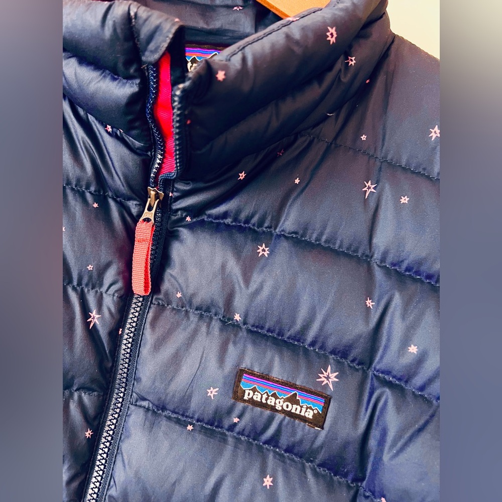 Patagonia Girls Down Jacket XXL 16-18 Great Conditions,navy w pink stars,Minty!! - Picture 5 of 12